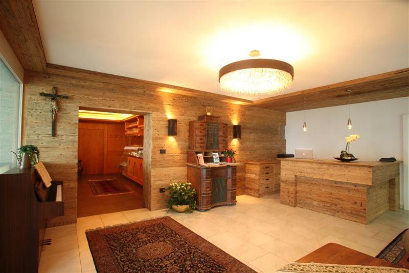 Hotel Panorama Тироло Екстериор снимка